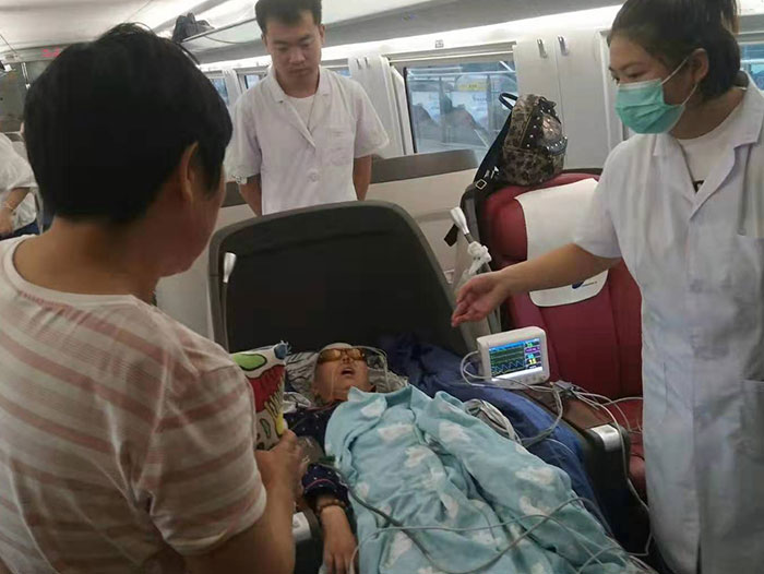 飞机及高铁转运病人13